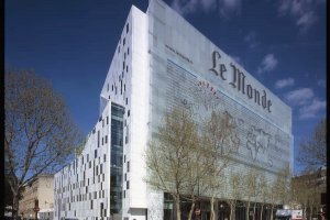 Ами ако историческият спор е само бутафория пита днес парижкият