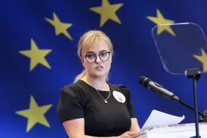 Срам в Брюксел: Евродепутатите онемяха за свободата на медиите