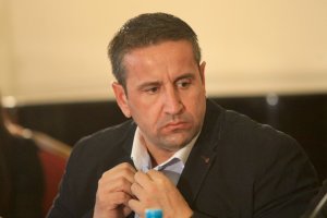 Членът на ГЕРБ Георги Харизанов осъди прокуратурата да му плати