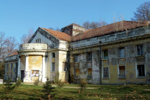 Проект предвиждащ реставрацията на банята в Овча купел е все