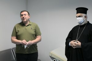 Следващите пратки с ваксини ще бъдат доставени с камиони на