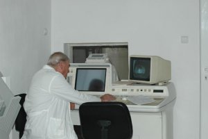 Недостигът на медици които да лекуват болни от COVID 19 вдигна