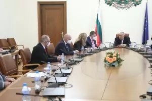 Кабинетът за втори път отчете едни и същи 50 млн. лв. за болниците