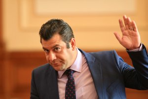 Неудачен опит за шега на депутата актьор от ГЕРБ Евгени