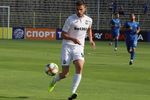 Младежкият футболен национал Андреа Христов е обект на интерес за