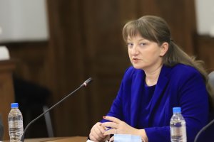 Днес националният съвет за тристранно сътрудничество се събира да обсъжда