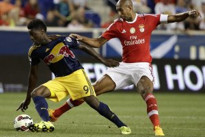 Тренировки с ЦСКА София започна камерунският нападател Анатол Абанг съобщи Топспорт