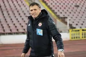 Акрапович надъхва отбора със Стоичков и други легенди на ЦСКА