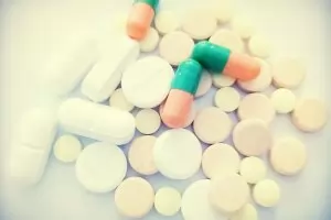  НЗОК ще плаща лекарства на болниците още четири месеца
