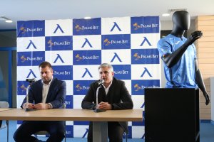 Левски подписа нов спонсорски договор с компанията за спортни залози