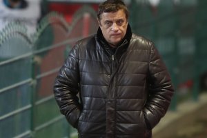 Финансовата криза сред част от отборите в Първа лига ще