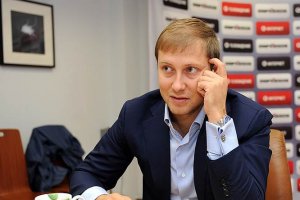 Синът на руския милиардер Борис Зингаревич Антон пристигна днес