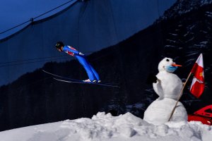 Владимир Зографски влезе сред първите 30 души в класирането на