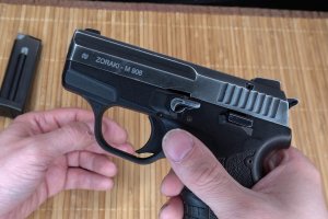 Разкрита бе мрежа за нелегален трафик на турски оръжия предназначени