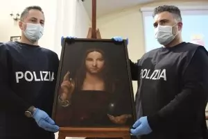 Полицаи откриха копие на „Спасителят на света“ в Неапол 