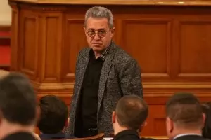 Йордан Цонев: Ние си харесваме г-н Пеевски