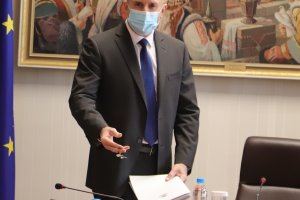 Въпреки че управляващите от ГЕРБ приеха ентусиазирано новият Закон за