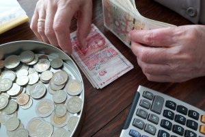 Над 2 млрд лв повече са получили пенсионерите тази година