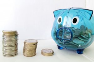 Банките са оскъпили услугите по разплащателни сметки с 20-30% за година