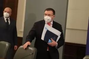 Шефът на НОЩ: Имаме три седмици до нов пик