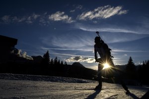 Българският национален отбор по биатлон е поставен под карантина след