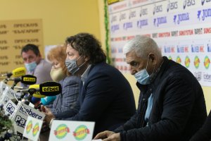 Ден след отправените обвинения от страна на кануистката Станилия Стаменова