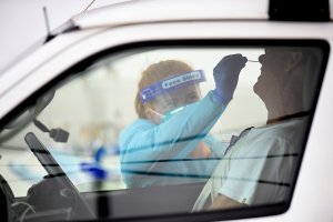 Австралия регистрира 10 и пореден ден без нови случаи на коронавирус