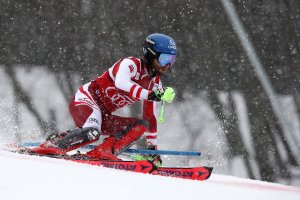 Българският топскиор Алберт Попов намери място във II манш на