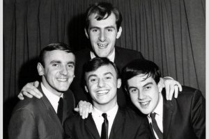 Култовият музикант Джери Марсдън е починал на 3 януари съобщи Би