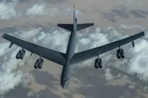 US-бомбардировачи B-52 патрулираха демонстративно над Близкия изток
