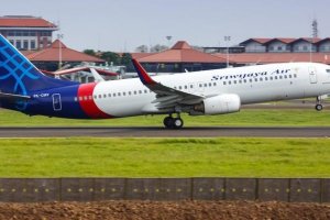 26 годишен пътнически самолет Boeing 737 500 на Sriwijaya Air излетял от