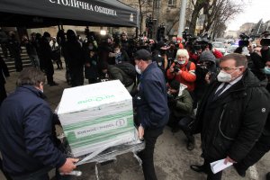 Първите седмици от ваксинационната кампания в ЕС преминаха под знака