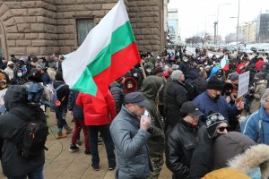 Повече не заменяме СВОБОДАТА си Така двете сдружения на ресторантьорите