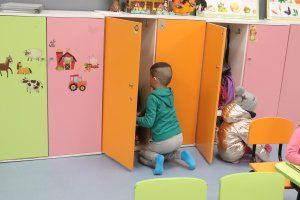 Работата с деца със специални образователни потребности в центровете за