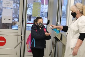 Министърът на образованието Красимир Вълчев издаде заповед с която уточнява