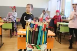 Близо 7300 учители се очаква да излязат в пенсия през 2021 г.