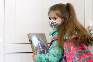 Едва 15 от родителите отговорили на анкетите на МОН са