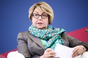 Руският президент Владимир Путин назначи Елеонора Митрофанова за извънреден и