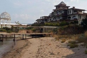 Проектантът на сарая на почетния председател на ДПС Ахмед Доган в