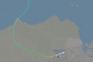 Пътнически самолет Boeing 737 500 на Sriwijaya Air излетял от Джакара