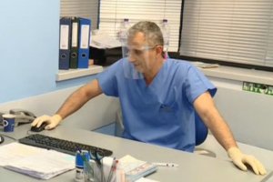 Здравният министър проф Костадин Ангелов ще съдейства напълно иранецът д р Абдулах