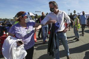 Доставката на ваксината срещу COVID 19 на Пфайзер БиоНТех за държавите от