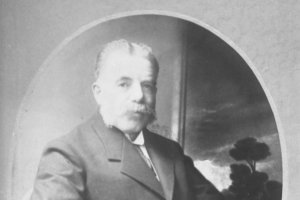 Сред фамилиите чиито представители заемат водещо място през първите десетилетия