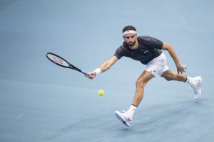 Макар и по трудния начин Григор Димитров се класира за