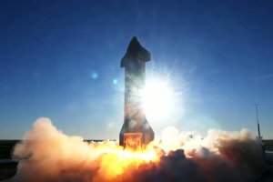 Ракетата на SpaceX Starship SN9 се взриви при кацане по време