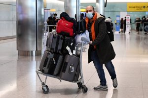 Всеки който скрие че е бил в държава от черния