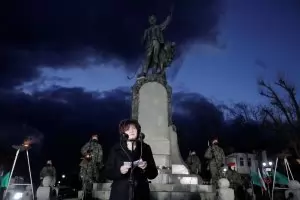 Честванията на Левски стартираха със слово на Караянчева 