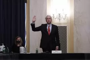 Бъдещият шеф на ЦРУ вижда Китай като "страховит противник"