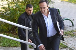 Република Северна Македония издаде вчера международна заповед за арест на