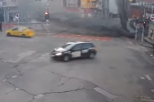 Ураганният вятър през последното денонощие създаде доста проблеми на много